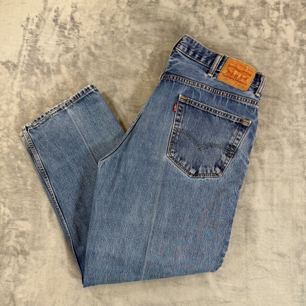 Levi's 550 Relaxed Fit Tapered Leg Jeans Mens 40x30 Medium Wash Blue Denim Pants